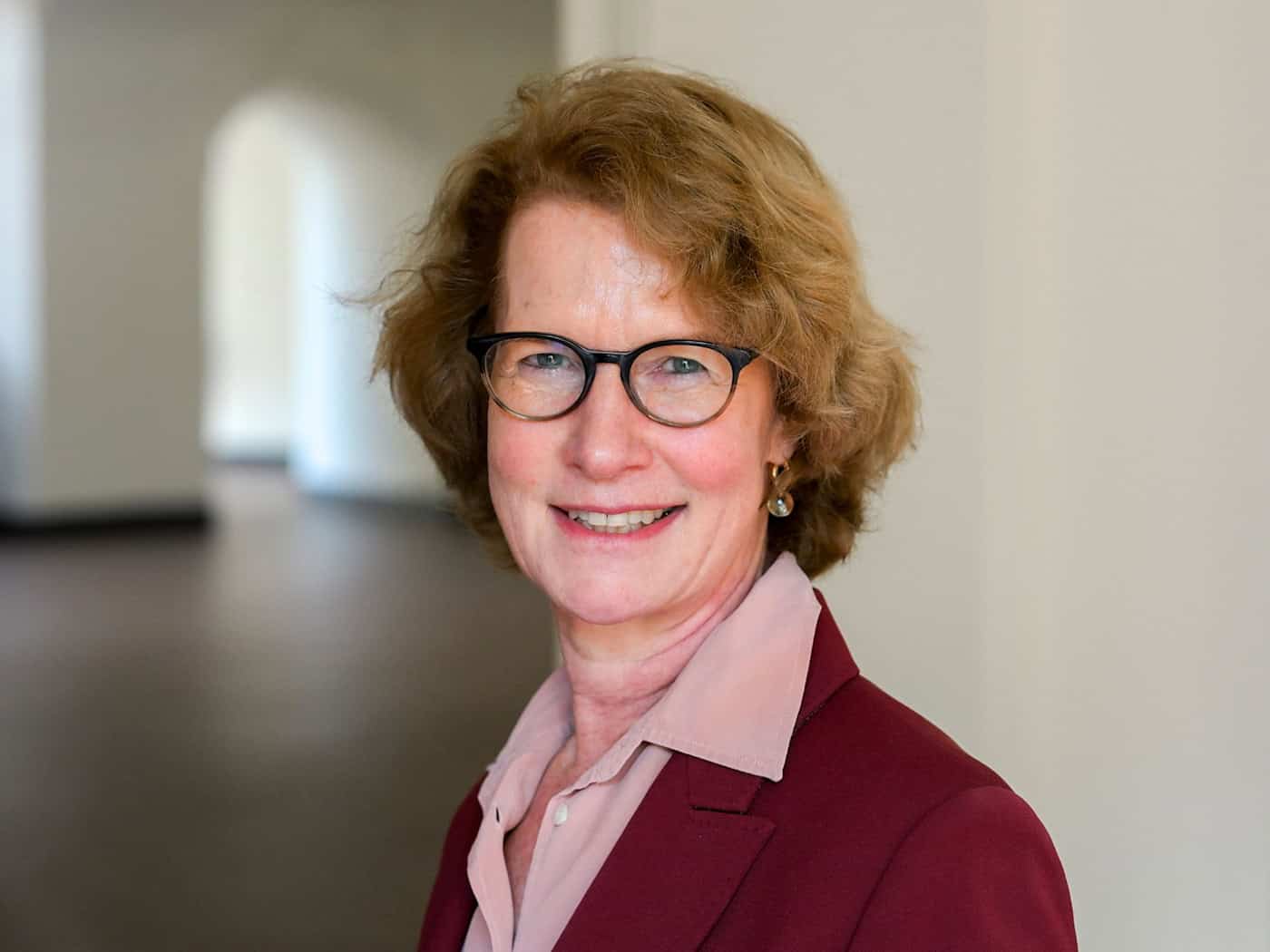 Die Leitende Oberstaatsanwältin Ingrid Jaeger bei einem Pressetermin in der Staatsanwaltschaft Berlin. / Foto: Jens Kalaene/dpa
