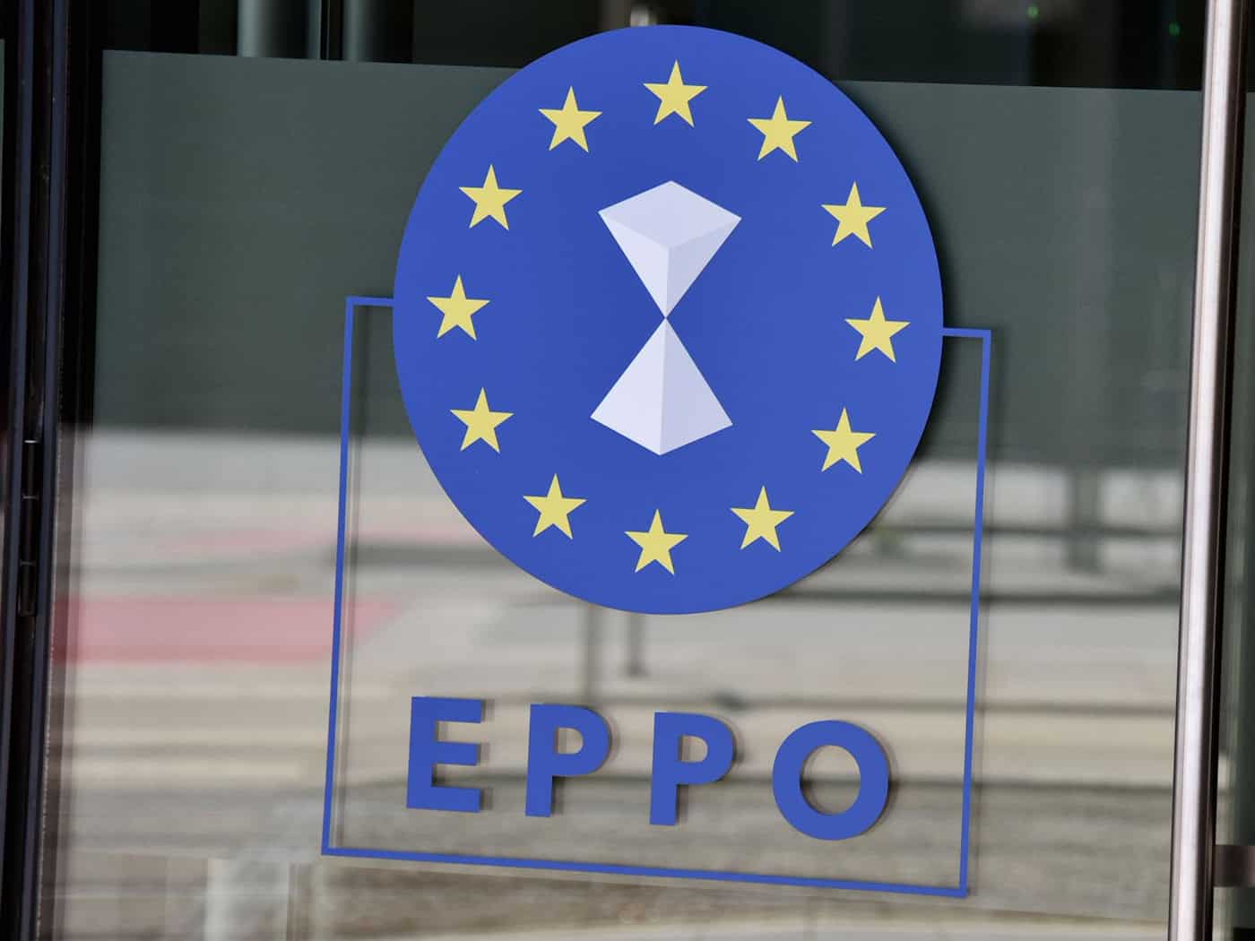 Die Europäischen Staatsanwaltschaft hat drei Autohändler in Berlin wegen Steuerbetrugs angeklagt. (Symbolbild) / Foto: Horst Galuschka/dpa