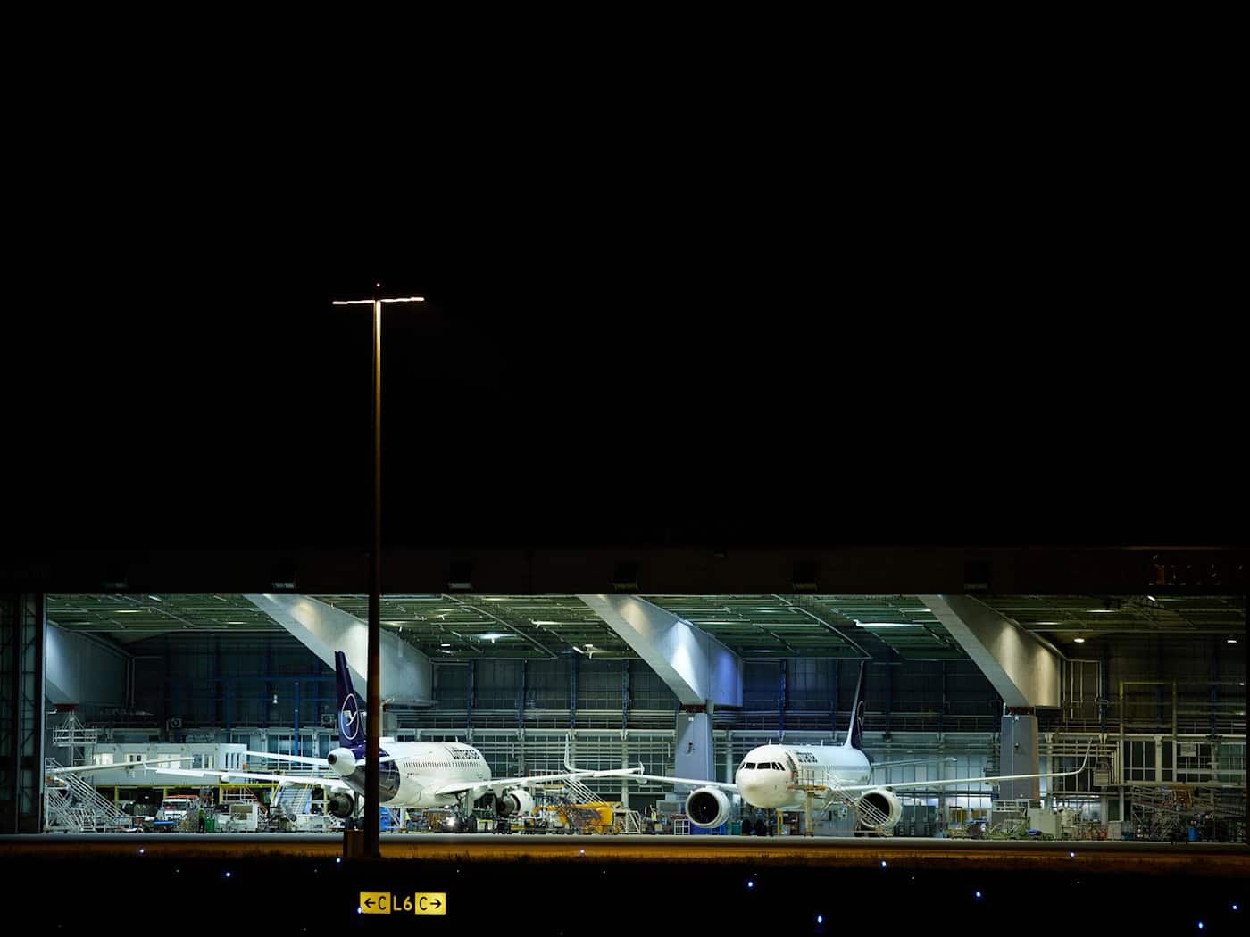Bei Lufthansa streiken Flugbegleiter. (Archivbild) / Foto: Jörg Carstensen/dpa