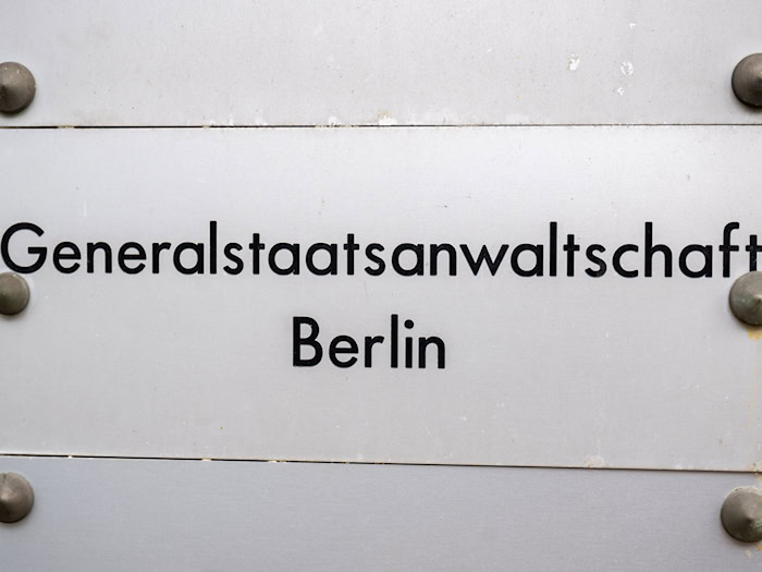 Die Generalstaatsanwaltschaft Berlin hat Anklage gegen einen 23-Jährigen wegen Terrorverdachts erhoben. (Symbolbild) / Foto: Christophe Gateau/dpa