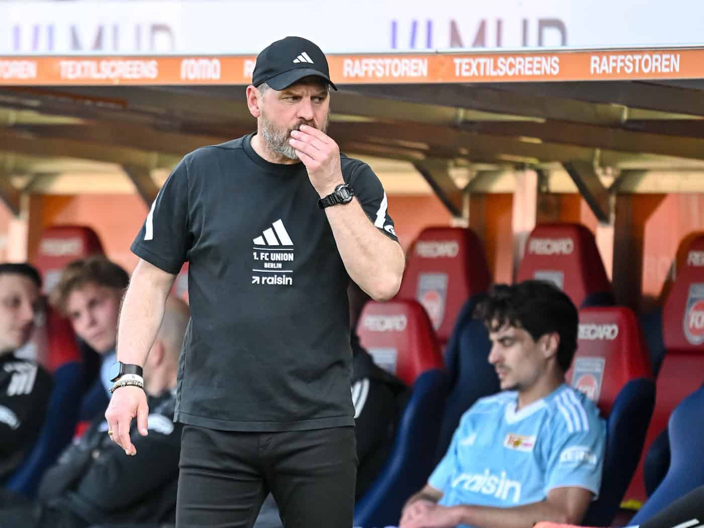 Ermöglichte Linus Güther sein Bundesliga-Debüt: Trainer Steffen Baumgart / Foto: Harry Langer/dpa