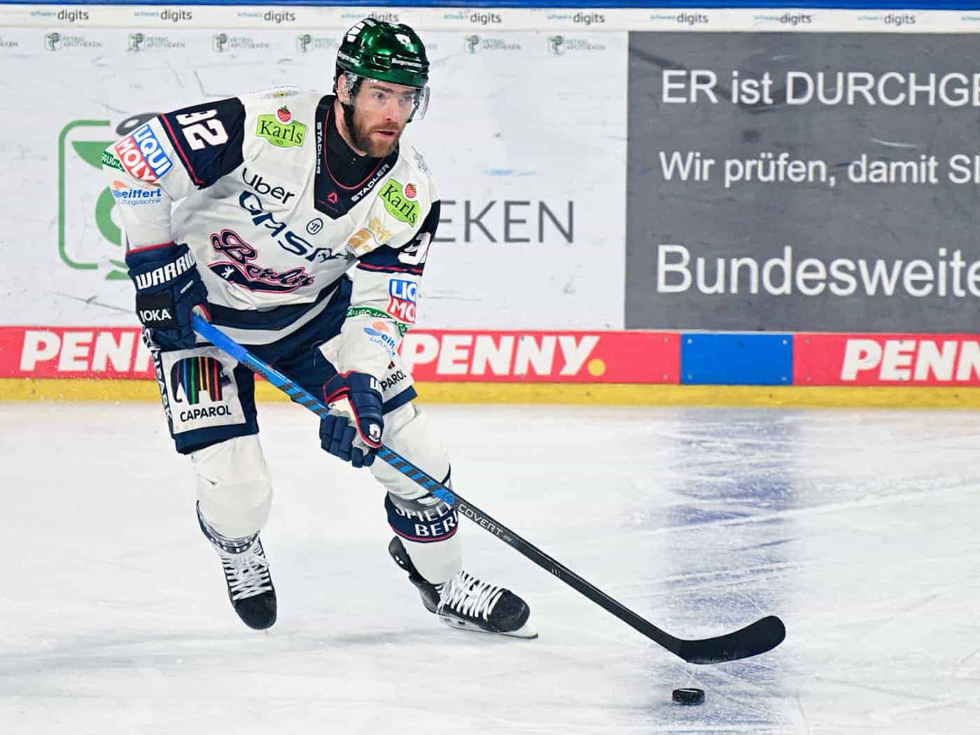 Nach zwölf Jahren verlässt Marcel Noebels die Eisbären Berlin. (Archivbild) / Foto: Uwe Anspach/dpa