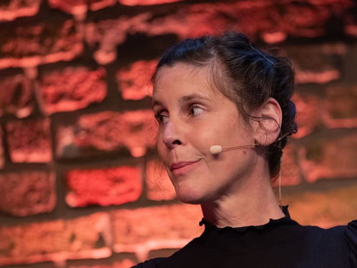 Daniela Dröscher schaffte es 2022 mit ihrem Roman auf die Shortlist des Deutschen Buchpreises. (Archivbild) / Foto: Rolf Vennenbernd/dpa