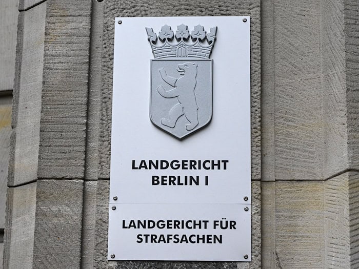Anklage nach Messerangriff auf schlafenden Ehemann