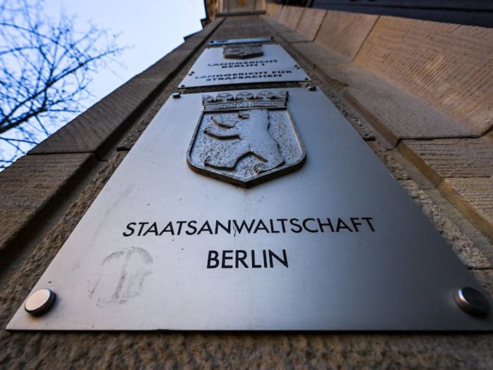 Nach tödlichen Schüssen an einem Imbiss hat die Staatsanwaltschaft Anklage gegen einen 65-Jährigen erhoben. / Foto: Jens Kalaene/dpa
