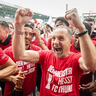 Mauro Lustrinelli führte Thun zur Schweizer Meisterschaft. (Archivbild) / Foto: Alessandro Della Valle/KEYSTONE/dpa