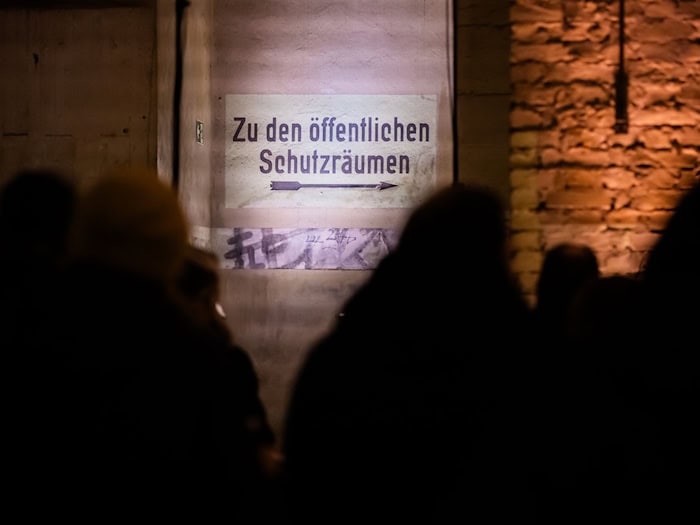 Der gemeinnützige Verein Berliner Unterwelten macht alte Bunkeranlagen wieder zugänglich und informiert über ihre Geschichte. (Archivbild)  / Foto: Christoph Soeder/dpa