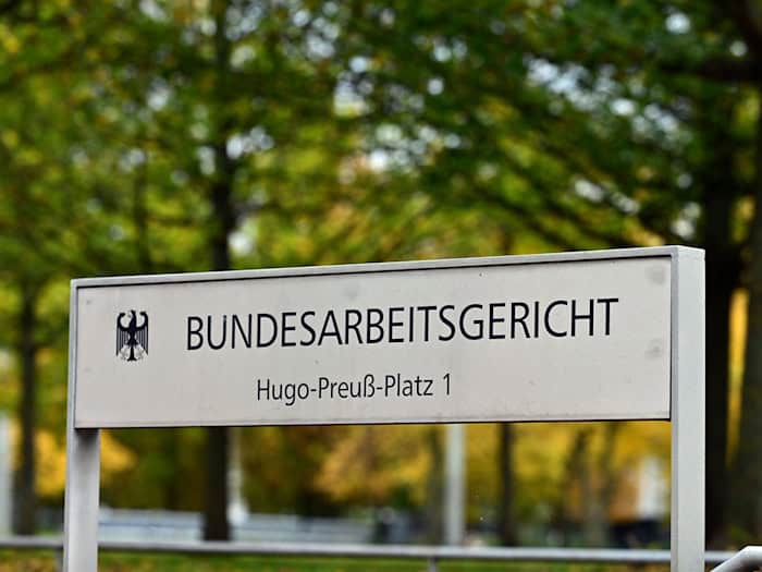 Entscheidung des Bundesarbeitsgerichts zu Standorten für Betriebsratswahlen (Illustration).  / Foto: Martin Schutt/dpa