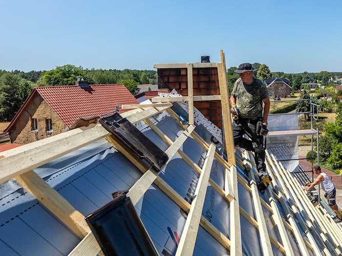 Das Handwerk in Brandenburg hat sich im vergangenen Jahr in schwierigem Umfeld stabil gezeigt. (Archivbild) / Foto: Frank Hammerschmidt/dpa