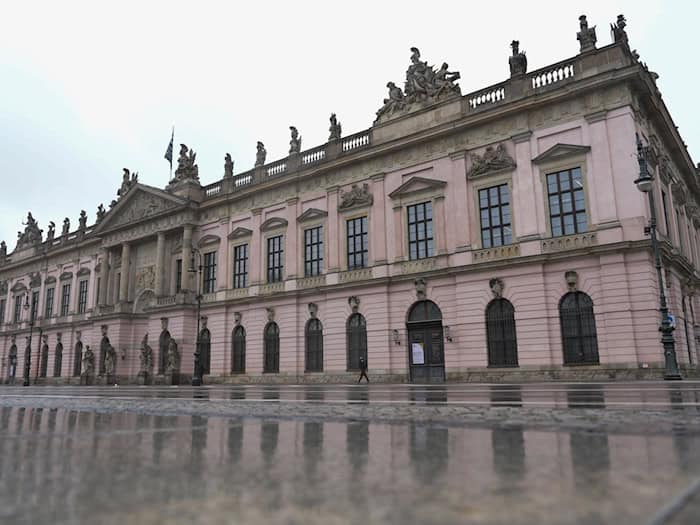 Das historische Zeughaus ist seit Langem geschlossen. / Foto: Sven Kaeuler/dpa