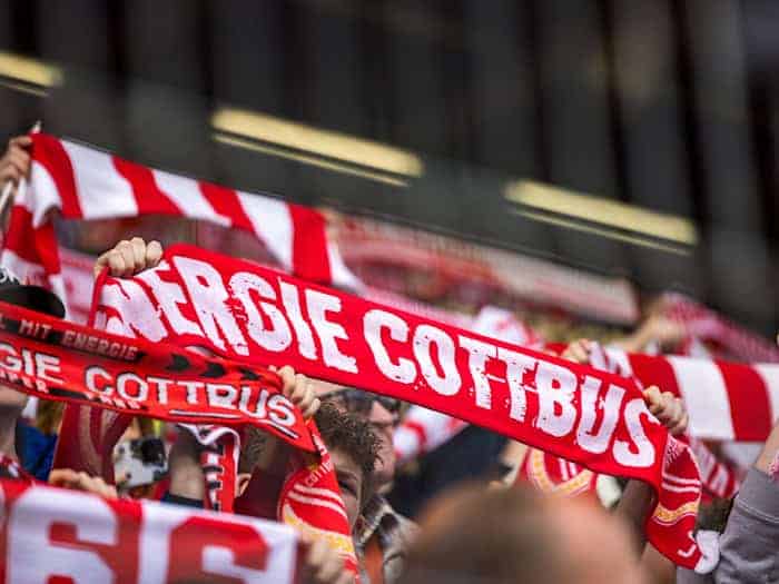 Energie Cottbus steht vor einem spannenden Finale im Aufstiegskampf. (Archivbild) / Foto: Frank Hammerschmidt/dpa