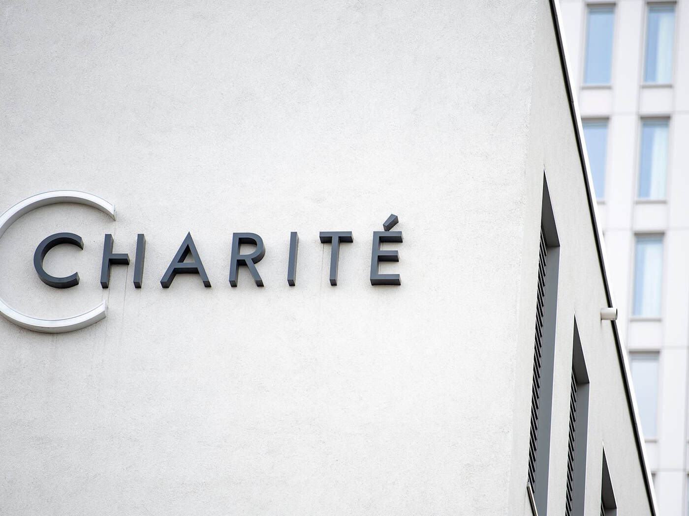 Die Sonderisolierstation der Charité liegt im Virchow-Klinikum. (Archivbild vom 19. Mai)  / Foto: Fabian Sommer/dpa
