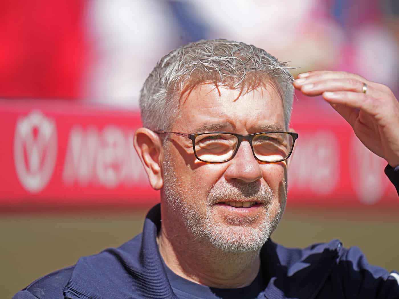 Mainz-Coach Urs Fischer hat mit Unverständnis auf die sexistischen Kommentare in den sozialen Netzwerken zu der Beförderung von Marie-Louise Eta als Cheftrainerin des 1. FC Union Berlin reagiert. (Archivbild) / Foto: Thomas Frey/dpa