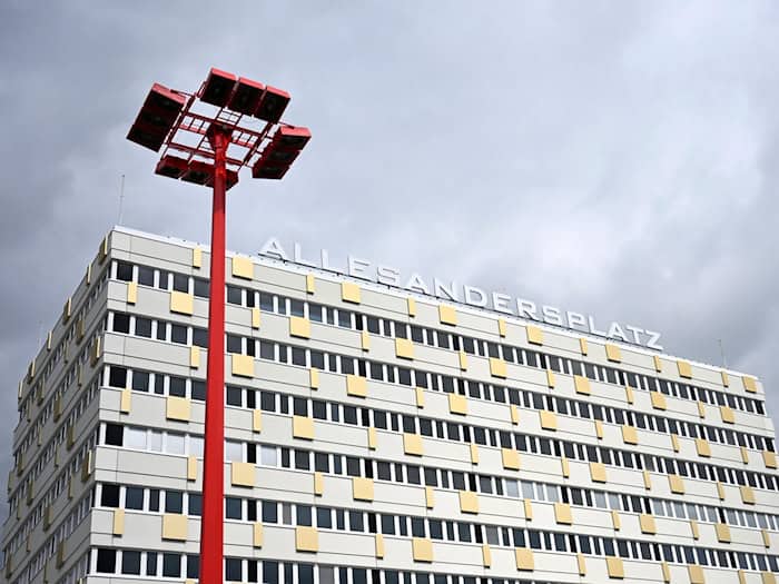 Im Haus der Statistik soll ein neuer Treffpunkt für Kultur, Soziales und Bildung entstehen. / Foto: Shireen Broszies/dpa