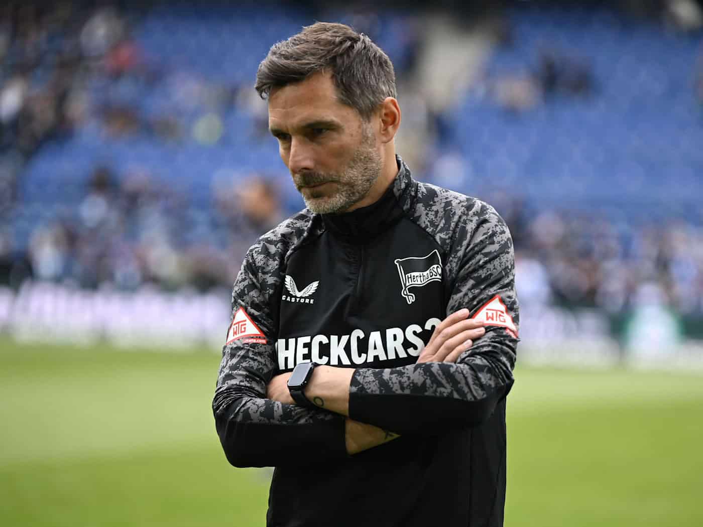 Bitter enttäuscht: Hertha-Trainer Stefan Leitl. / Foto: Carmen Jaspersen/dpa
