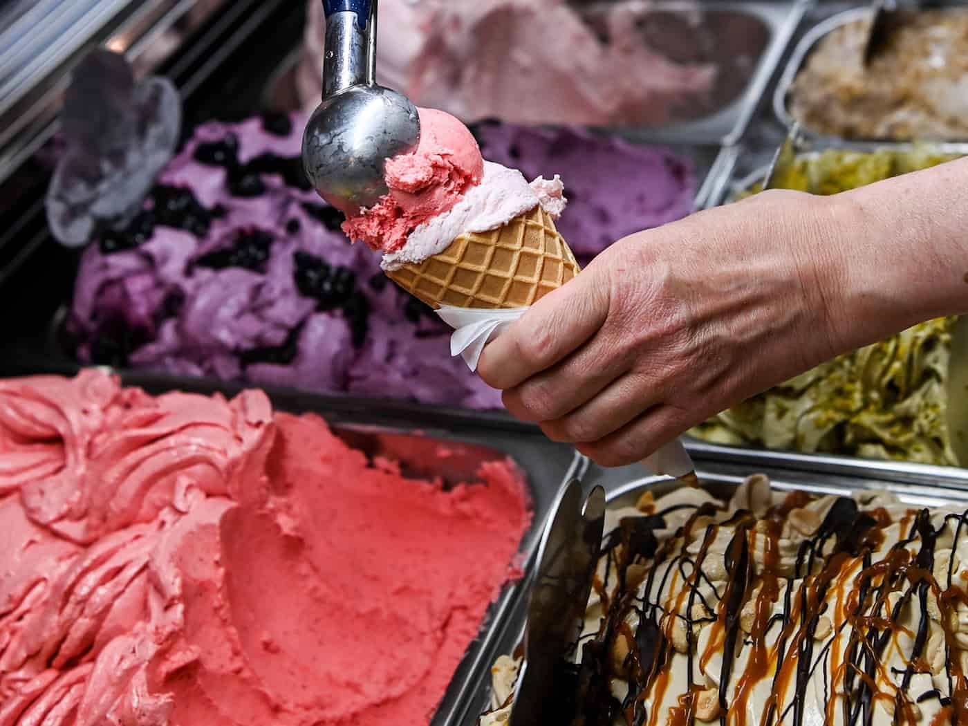 Bei der Berliner Gelato Week werden ungewöhnliche Eiskreationen präsentiert. (Archiv) / Foto: Jens Kalaene/dpa