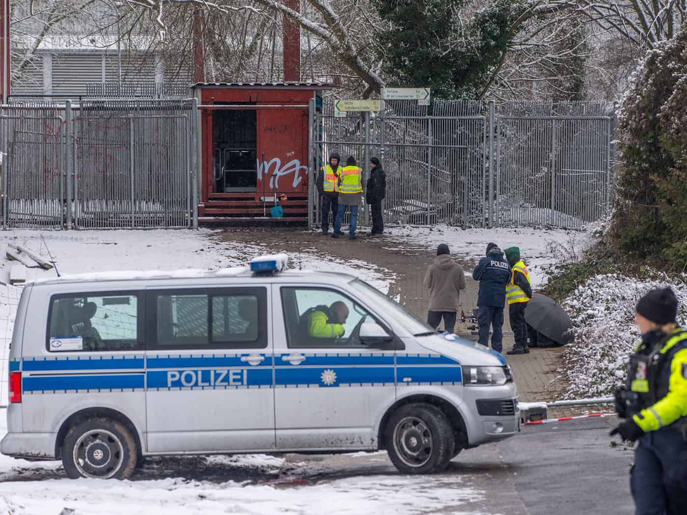 Nach dem Brandanschlag auf das Berliner Stromnetz Anfang Januar hat der Senat einiges getan, um die Sicherheit der kritischen Infrastruktur zu verbessern. (Archivbild) / Foto: Michael Kappeler/dpa