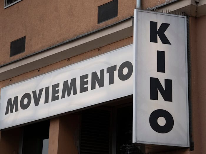 Das Kino Moviemento ist einer der Spielorte des 32. Jüdischen Filmfestivals Berlin Brandenburg. (Archivbild) / Foto: Paul Zinken/dpa