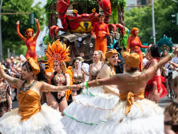Jetzt wird getanzt: Berlin feiert den Karneval der Kulturen