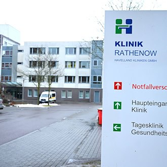 Ein Kinderarzt der Havelland-Kliniken wird wegen sexuellen Missbrauchs angeklagt. (Archivbild) / Foto: Elisa Schu/dpa
