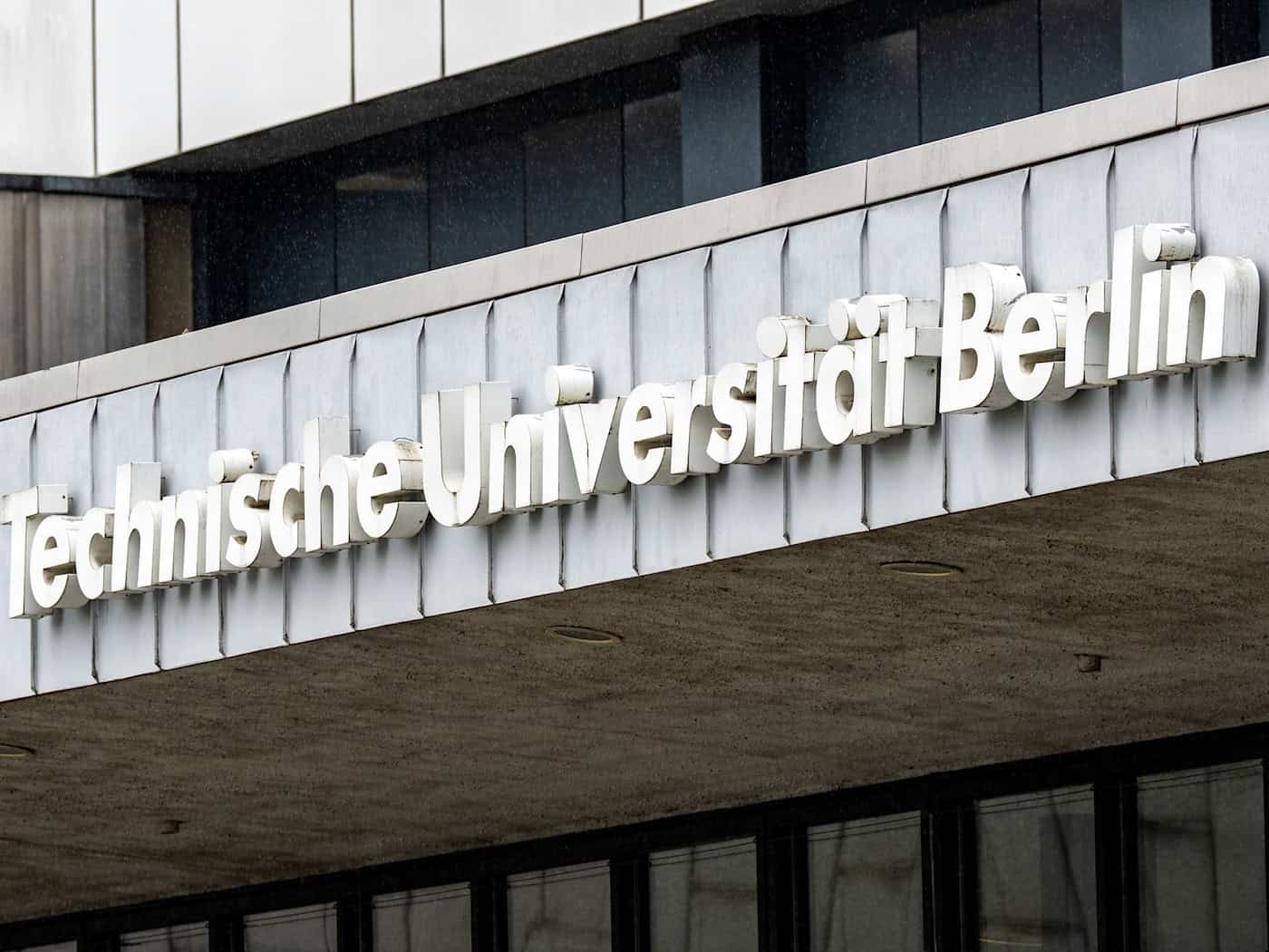 Das Hauptgebäude der Technischen Universität Berlin ist seit dem Wochenende geschlossen.  / Foto: Soeren Stache/dpa