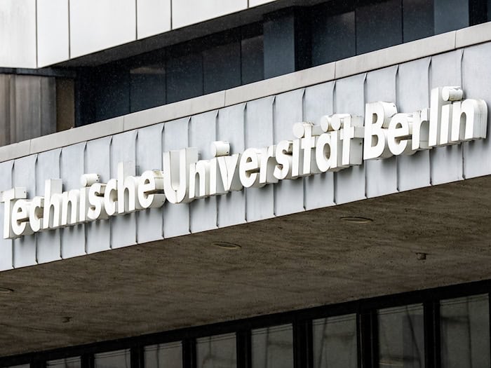 Das Hauptgebäude der Technischen Universität Berlin ist seit dem Wochenende geschlossen.  / Foto: Soeren Stache/dpa
