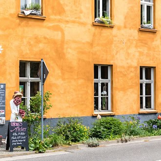 Das Kunsthaus Laasow im Spreewald beteiligt sich an den Tagen der offenen Ateliers. (Archivbild) / Foto: Frank Hammerschmidt/dpa