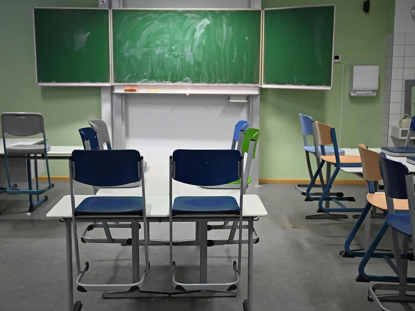 Mit Hilfe einer App sollen Schulen künftig sauberer werden. (Archivbild) / Foto: Michael Brandt/dpa