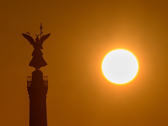 Es bleibt trocken: Der DWD sagt zunächst freundliches Wetter voraus. Am Samstag kommt der ersehnte Regen. (Archivbild) / Foto: Soeren Stache/dpa