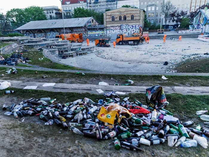 Tonnenweise Müll in Kreuzberg – BSR gegen Glasscherbenflut