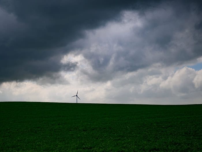 Trübes Wetter für Berlin und Brandenburg. Der Deutsche Wetterdienst rechnet mit starker Bewölkung. Gebietsweise kann es zu Schauern und Regen kommen. (Archivbild) / Foto: Patrick Pleul/dpa