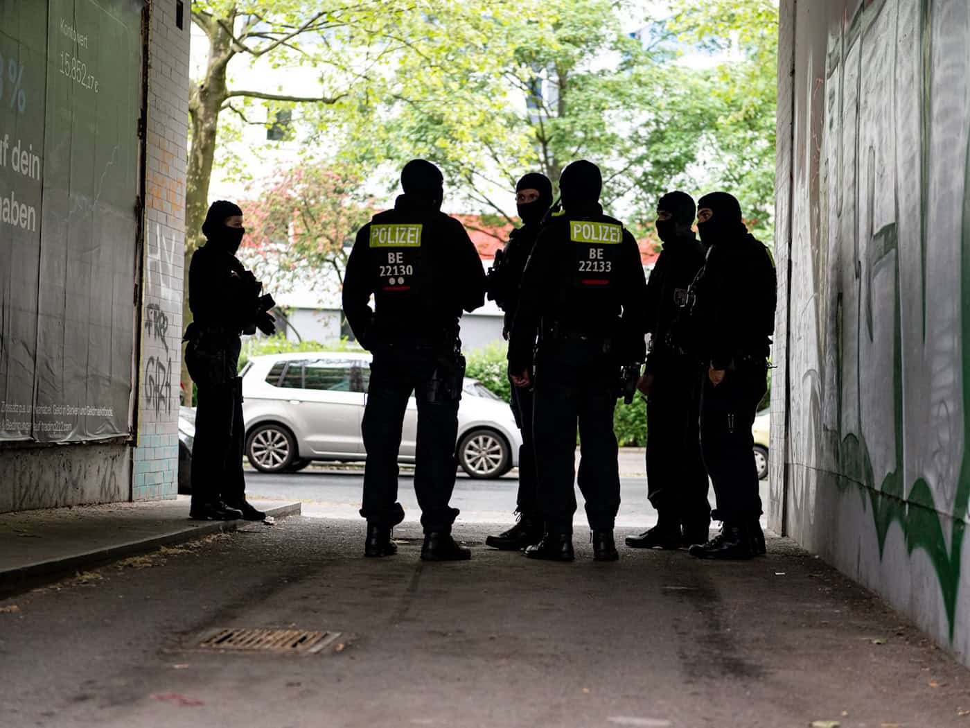 Erneut wird in Berlin auf Geschäfte geschossen. (Archiv) / Foto: Fabian Sommer/dpa
