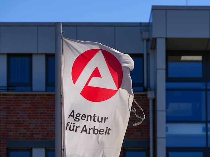 In Brandenburg ist die Arbeitslosigkeit im Juni gesunken. / Foto: Soeren Stache/dpa