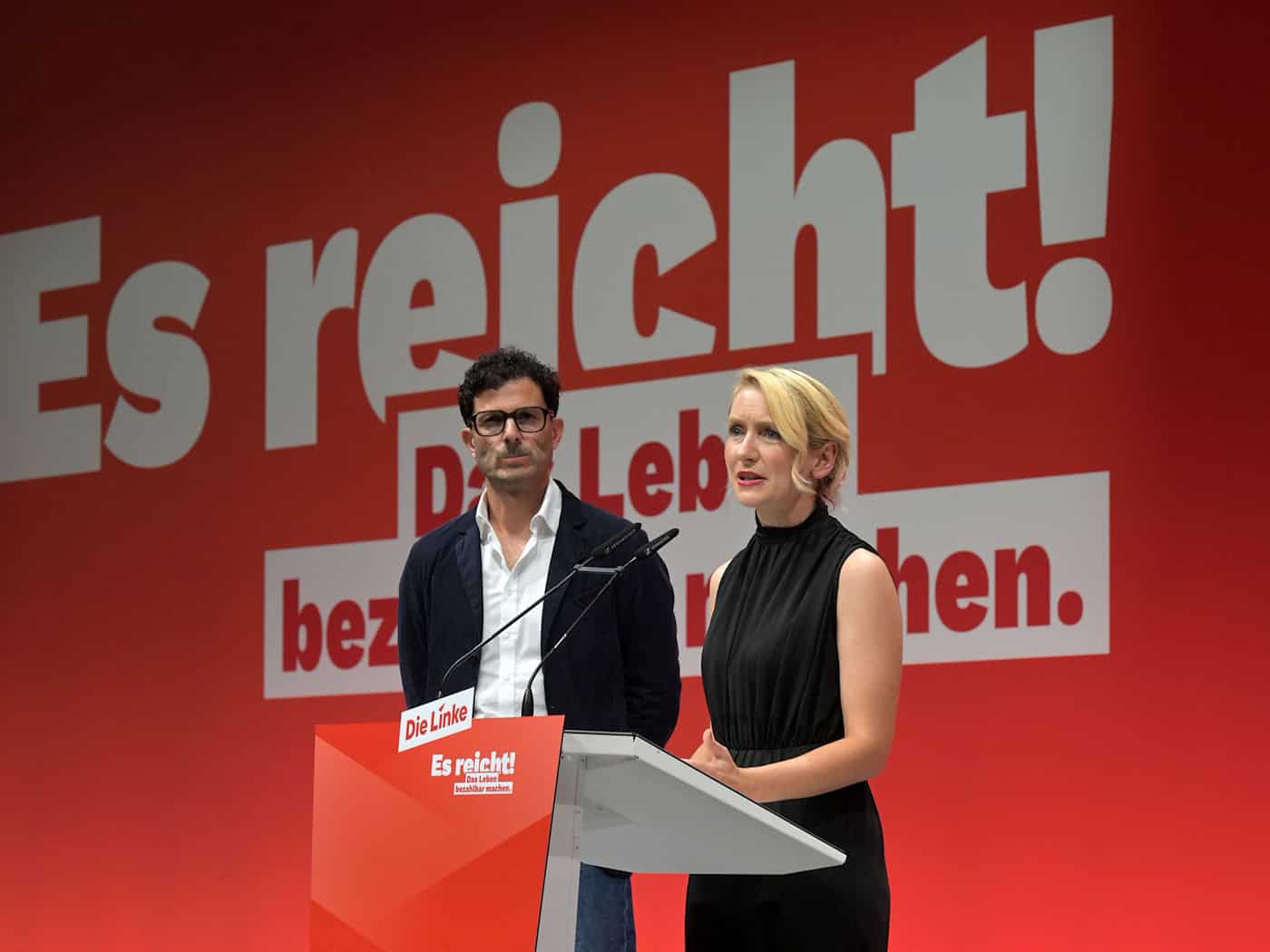 Luigi Pantisano und Ines Schwerdtner sind das neue Führungsduo der Linken.  / Foto: Michael Bahlo/dpa