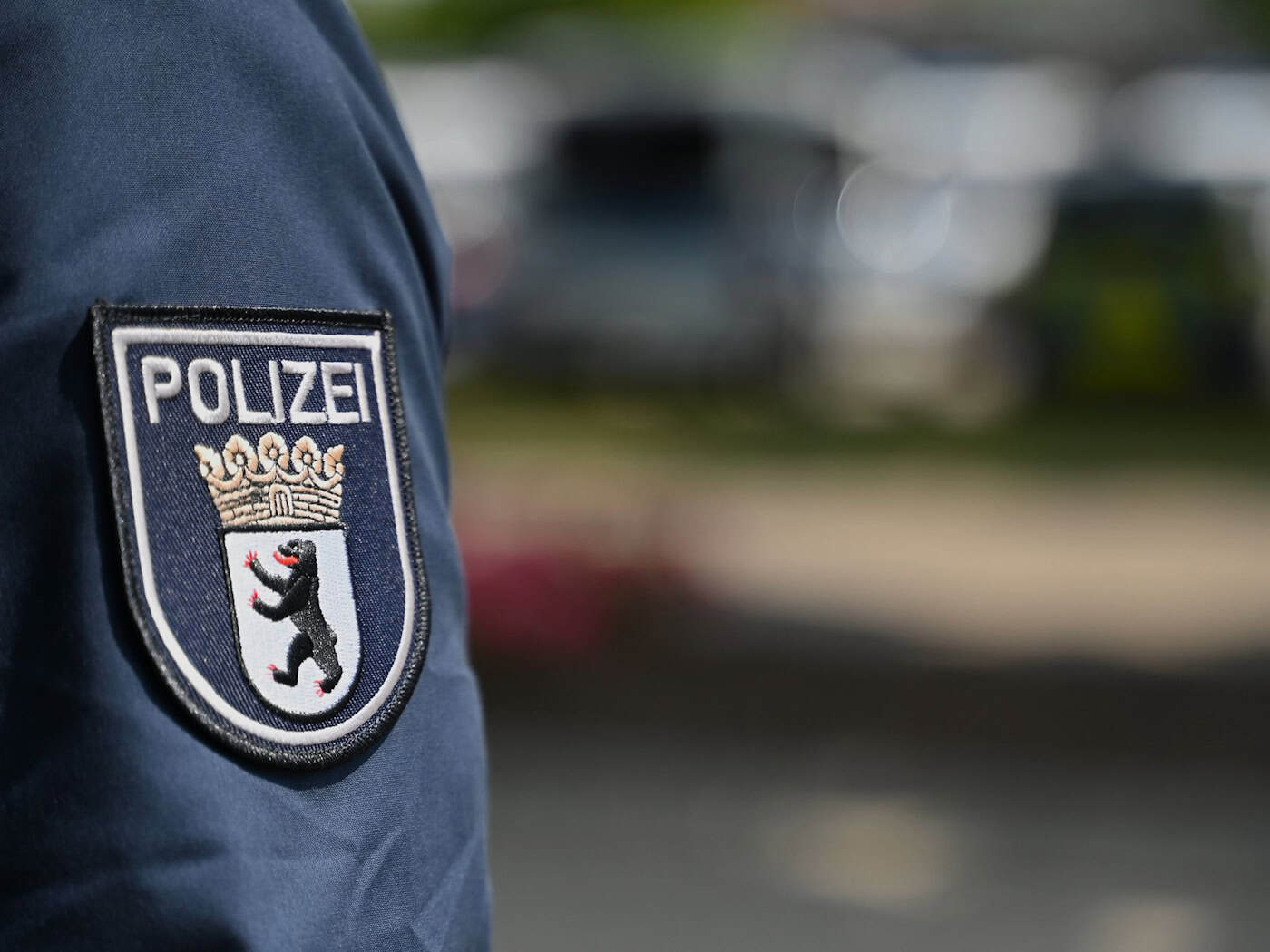 Die Berliner Polizei ermittelt in den eigenen Reihen. (Symbolbild) / Foto: Michael Brandt/dpa