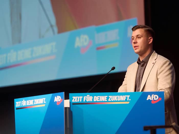 Die AfD-Jugendorganisation will mit ihrem Chef Jean-Pascal Hohm im AfD-Führungsgremium vertreten sein. / Foto: Thomas Frey/dpa