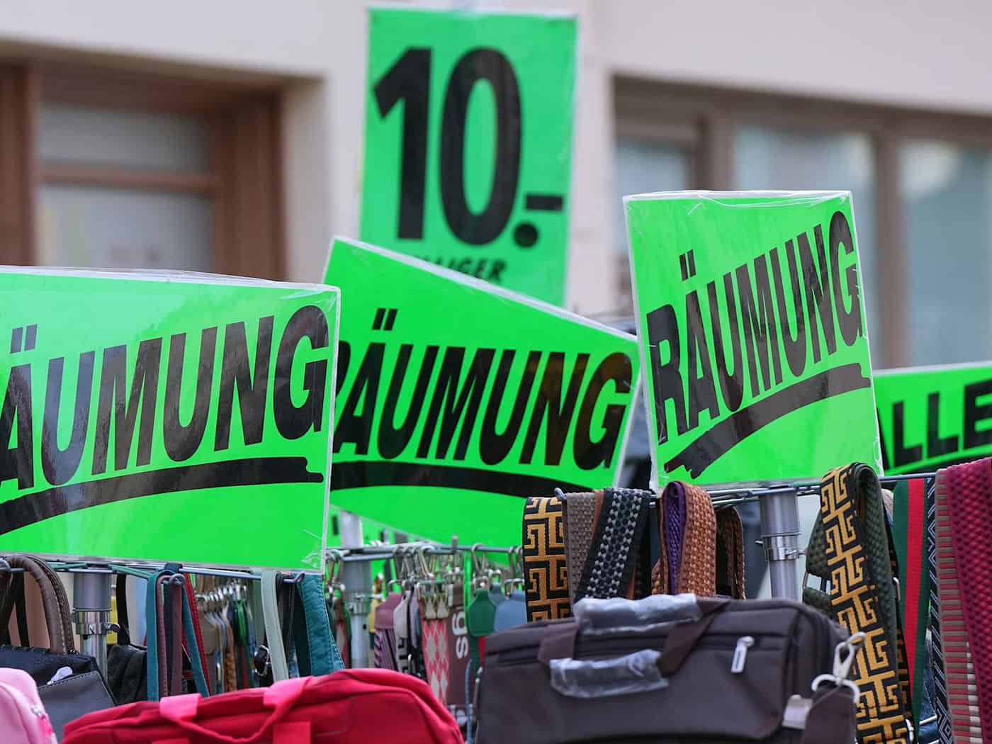 Die Zahl der Insolvenzen ist nach Einschätzung der Auskunftei Creditreform in Brandenburg zuletzt deutlich gestiegen. (Symbolbild) / Foto: Soeren Stache/dpa