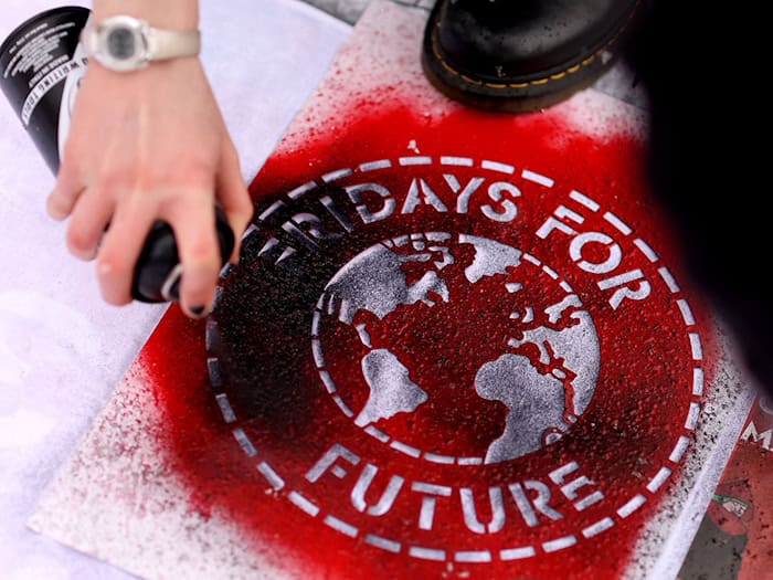 Fridays For Future hat angesichts der Hitzewelle zu einer abendlichen Demonstration in Berlin aufgerufen. (Symbolbild)  / Foto: Ronny Hartmann/dpa-Zentralbild/dpa