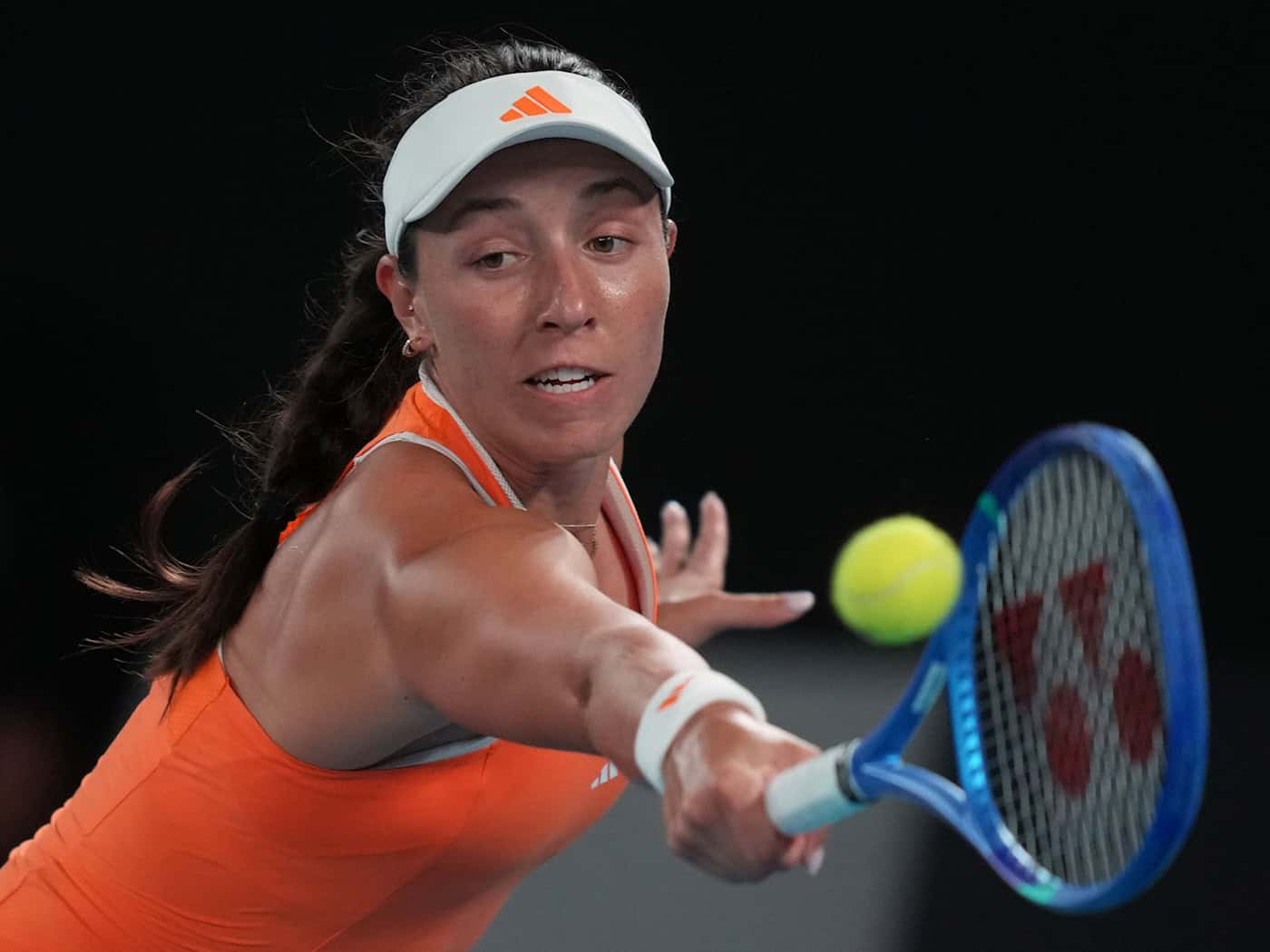 Jessica Pegula zog in Berlin ins Viertelfinale ein. (Archivbild) / Foto: Asanka Brendon Ratnayake/AP/dpa