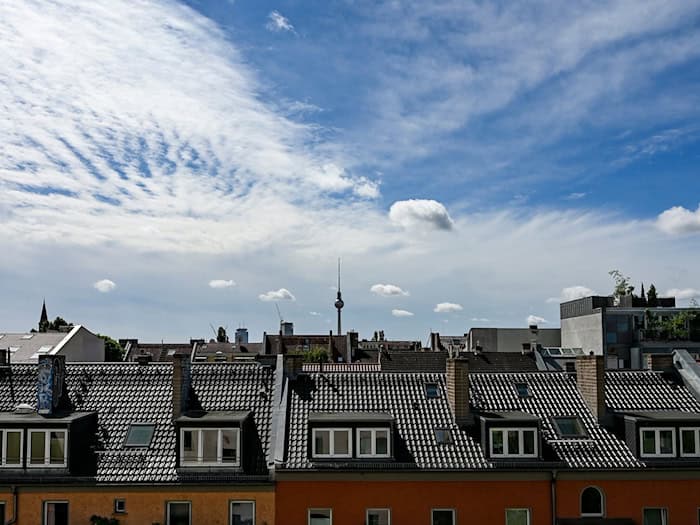Berlins Bewohner sind im Bundesvergleich eher unzufriedener. (Symbolbild) / Foto: Jens Kalaene/dpa
