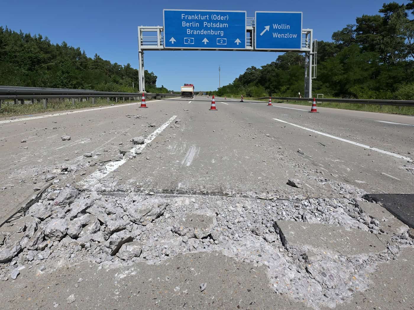 Die Schäden in Brandenburg sind laut Autobahn GmbH größer als die bei Burg. (Archivbild) / Foto: Michael Bahlo/dpa