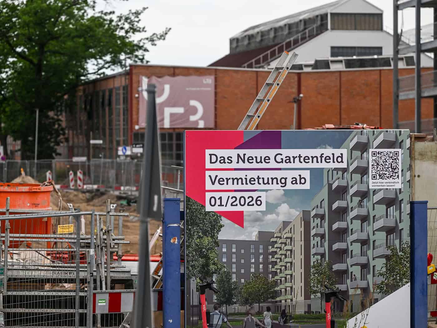 In Berlin werden neue Wohnungen dringend benötigt.   / Foto: Jens Kalaene/dpa