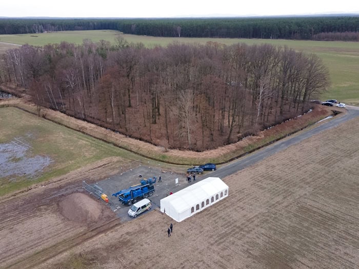 Schon 2022 erfolgten Probebohrungen für das Einstein-Teleskop in der Lausitz (Archivbild). / Foto: Sebastian Kahnert/dpa-Zentralbild/dpa