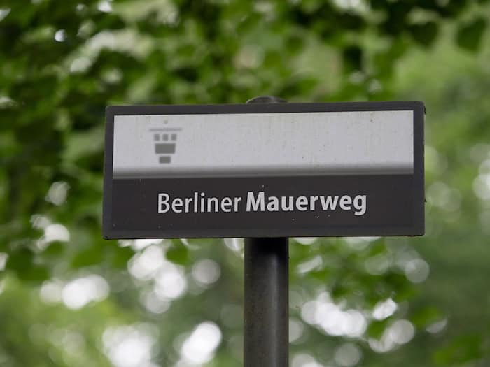 Der Mauerweg wurde auf einem Kilometer im Norden erneuert. (Symbolbild) / Foto: Ralf Hirschberger/dpa-Zentralbild/ZB