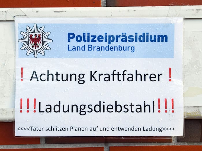 In Brandenburg hat der Diebstahl von Ladung etwas abgenommen - doch der Schaden ist gestiegen. (Archivbild) / Foto: picture alliance / Patrick Pleul/dpa-Zentralbild/dpa