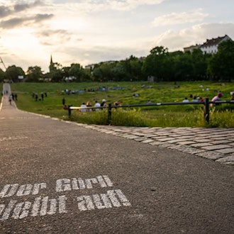 Das Verwaltungsgericht hatte Anfang Juni entschieden, dass der Görlitzer Park nachts offen bleiben muss - die Senatsverwaltung will das nicht akzeptieren. (Archivbild) / Foto: Christophe Gateau/dpa