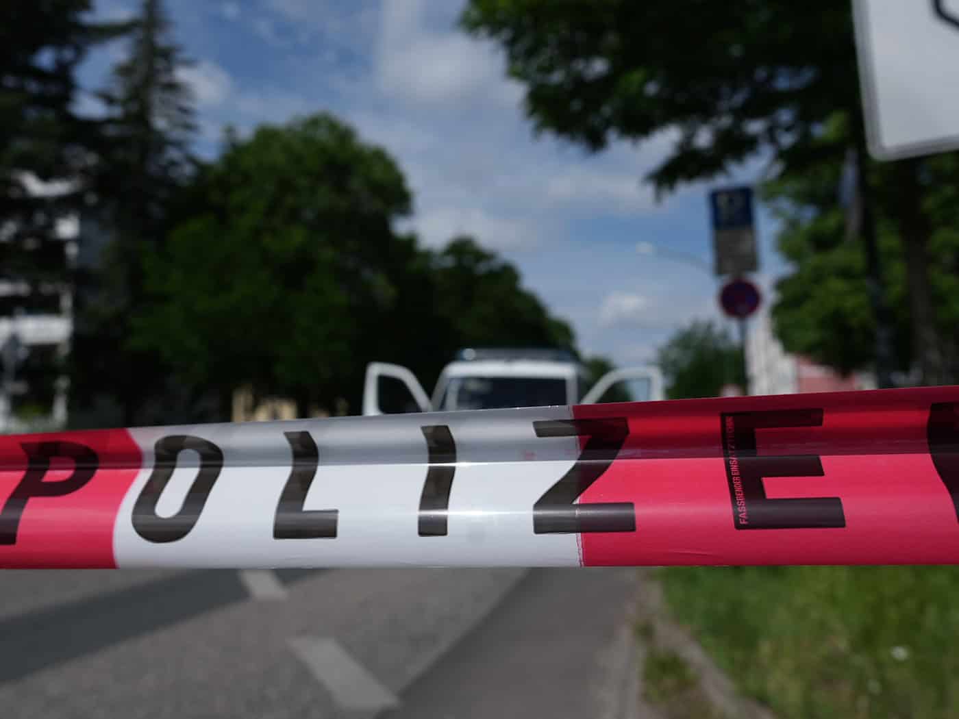 Ein landwirtschaftlicher Tankwagen ist im westlichen Brandenburg von der Straße abgekommen.  (Symbolbild) / Foto: Sven Kaeuler/dpa