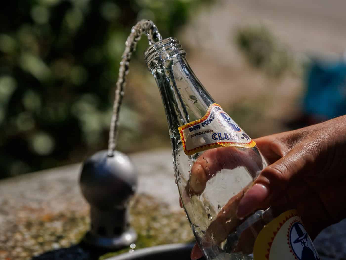 Extreme Hitze mit bis zu 41 Grad belastet die Menschen in Berlin und Brandenburg am Wochenende.  / Foto: Carsten Koall/dpa