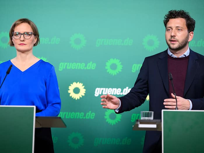 Franziska Brantner und Felix Banaszak, die Bundesvorsitzenden von Bündnis 90/Die Grünen. (Archivbild)  / Foto: Bernd von Jutrczenka/dpa
