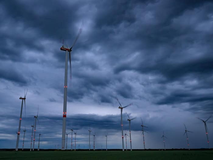 Dunkle Wolken werden immer wieder über Berlin und Brandenburg ziehen. (Symbolbild) / Foto: Patrick Pleul/dpa